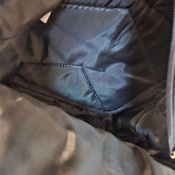 Sanrio Hello Kitty Black and Red Bow Backpack - Picture 4 of 5